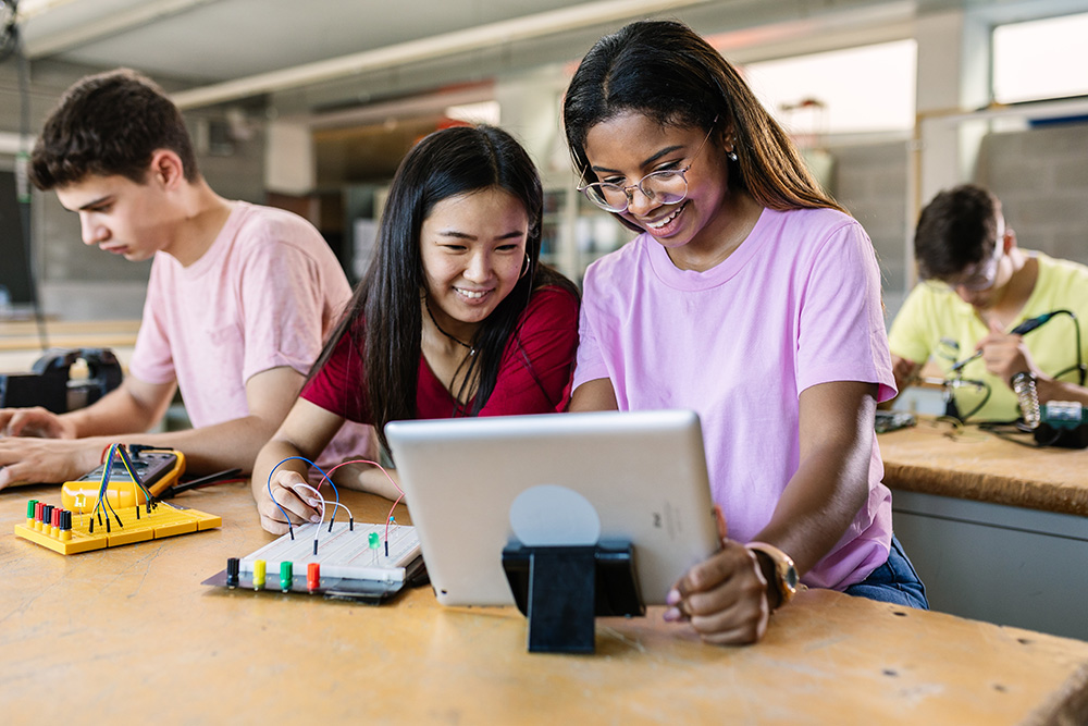 Como escolher o curso técnico ideal para sua área industrial